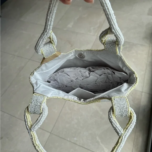 Handmade Yellow & Silver Beaded Tote Bag – Knotted Handle Detail - Picture 5 of 6